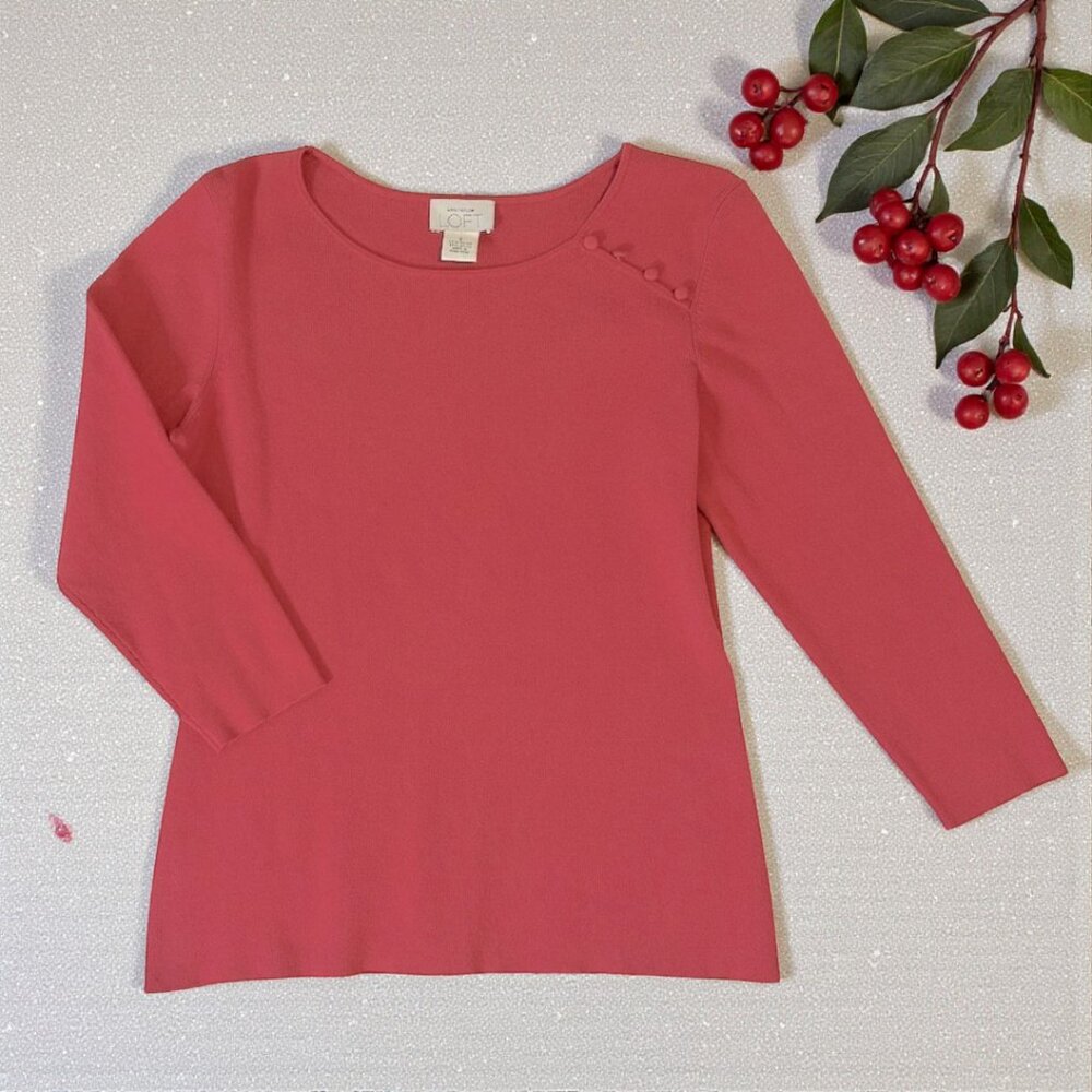 LOFT pink knit top with ornamental buttons